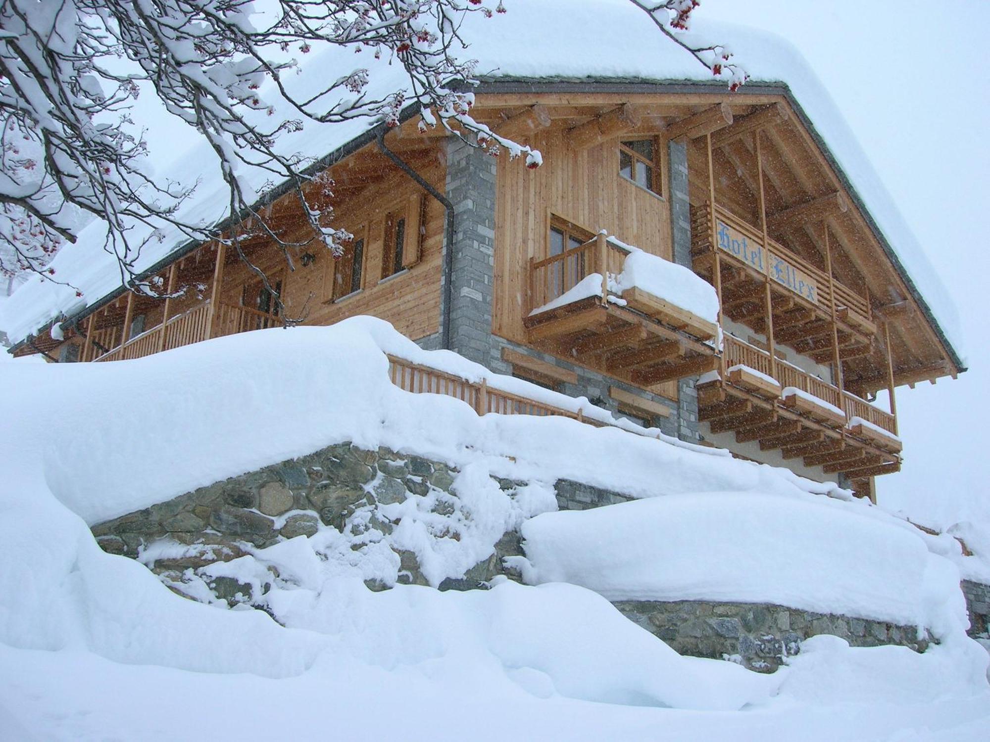 Ellex Eco Hotel Грессоней-ла-Трините Экстерьер фото