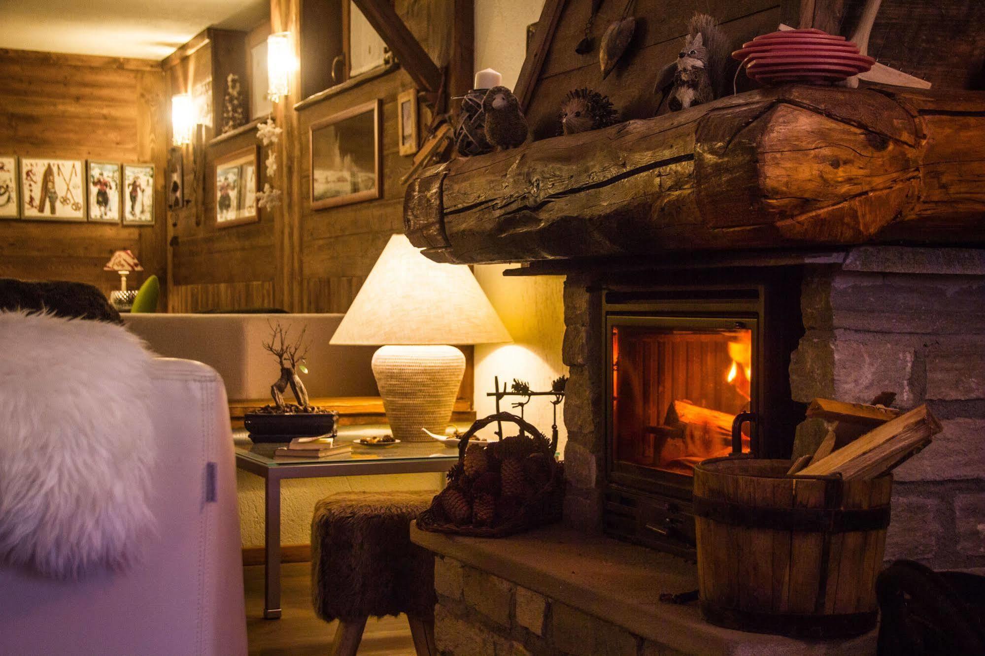 Ellex Eco Hotel Грессоней-ла-Трините Экстерьер фото