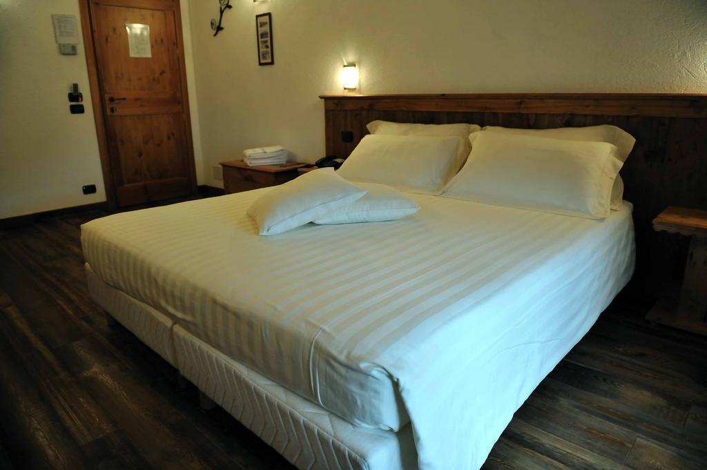 Ellex Eco Hotel Грессоней-ла-Трините Номер фото