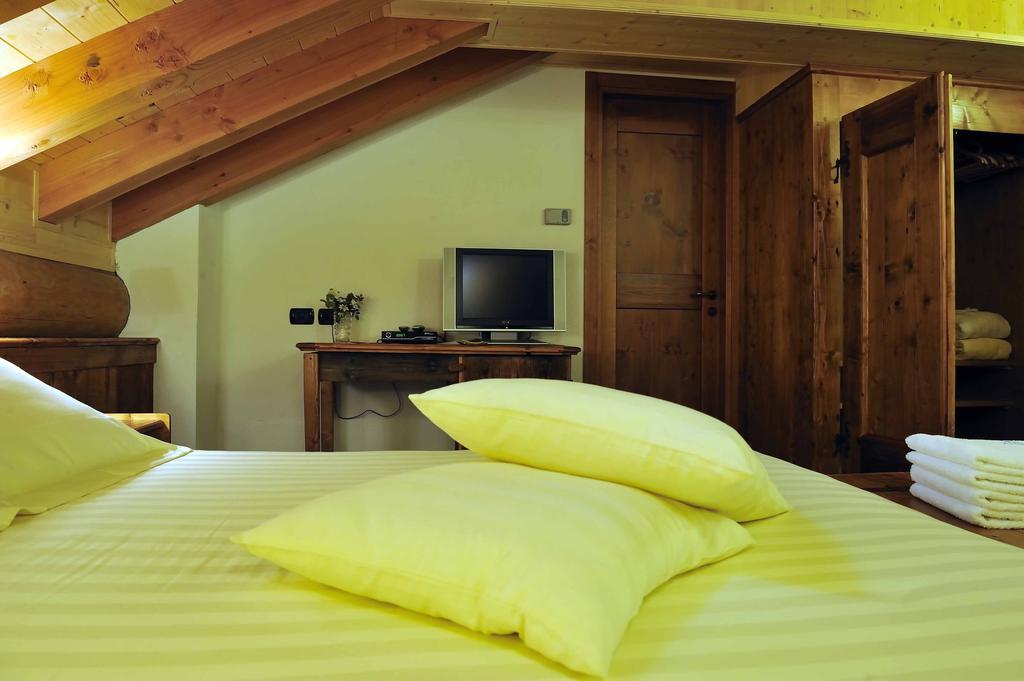 Ellex Eco Hotel Грессоней-ла-Трините Номер фото